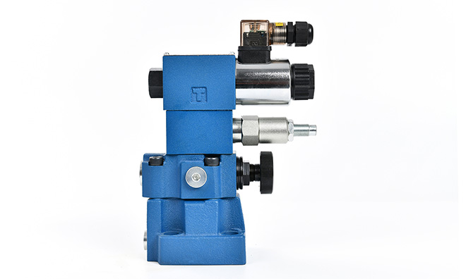 溢流閥的選型時，是否需要考慮其動態(tài)響應(yīng)特性？